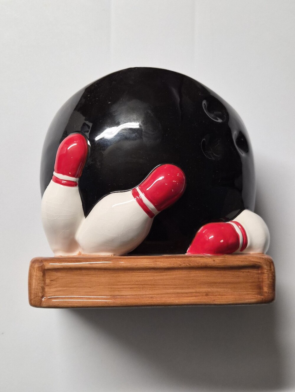 Bowling Ball Ceramic Holder For Accessories